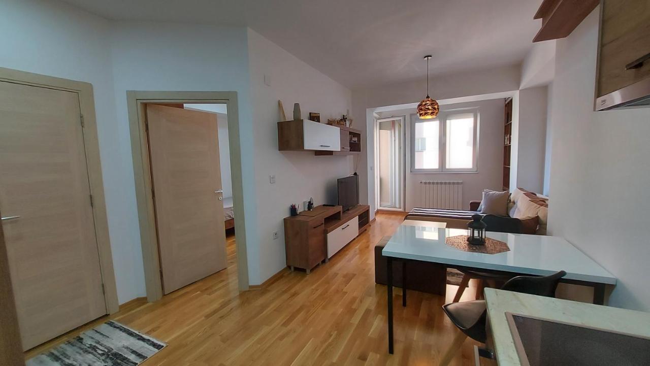 New Home In 斯科普里 外观 照片
