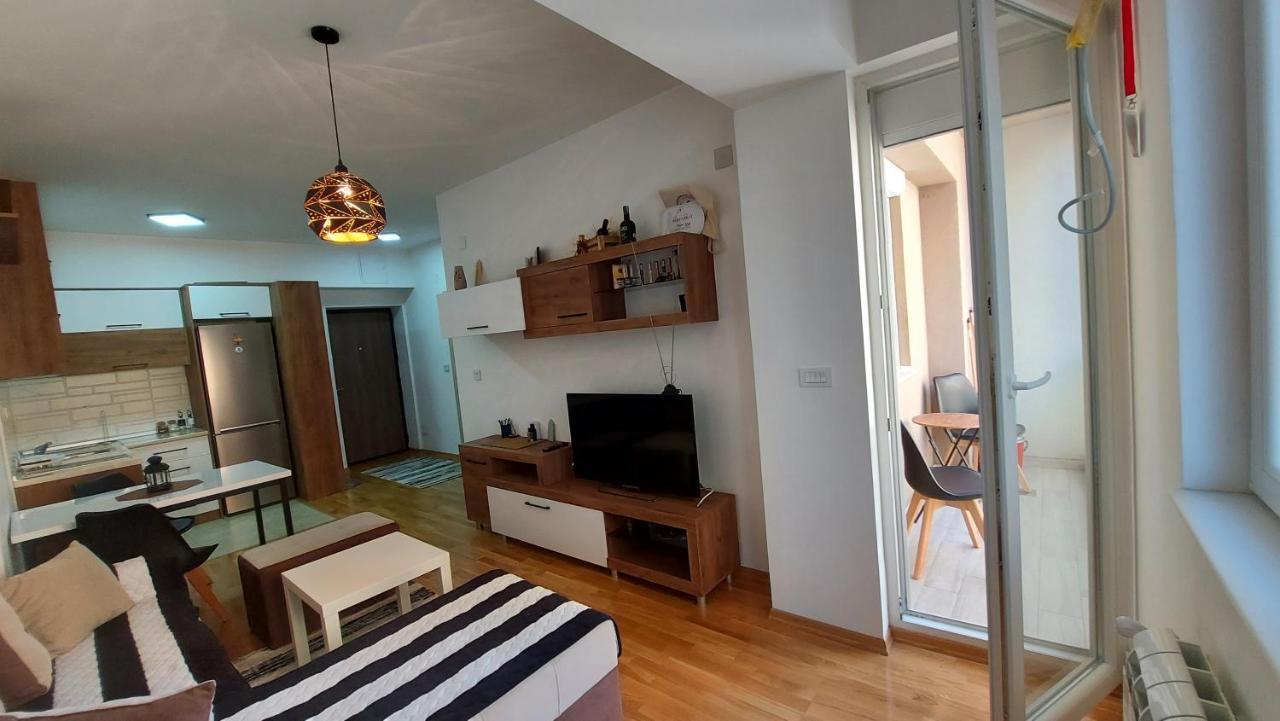 New Home In 斯科普里 外观 照片